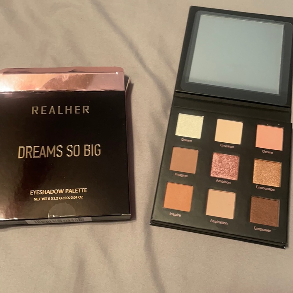 Eyeshadow Palette